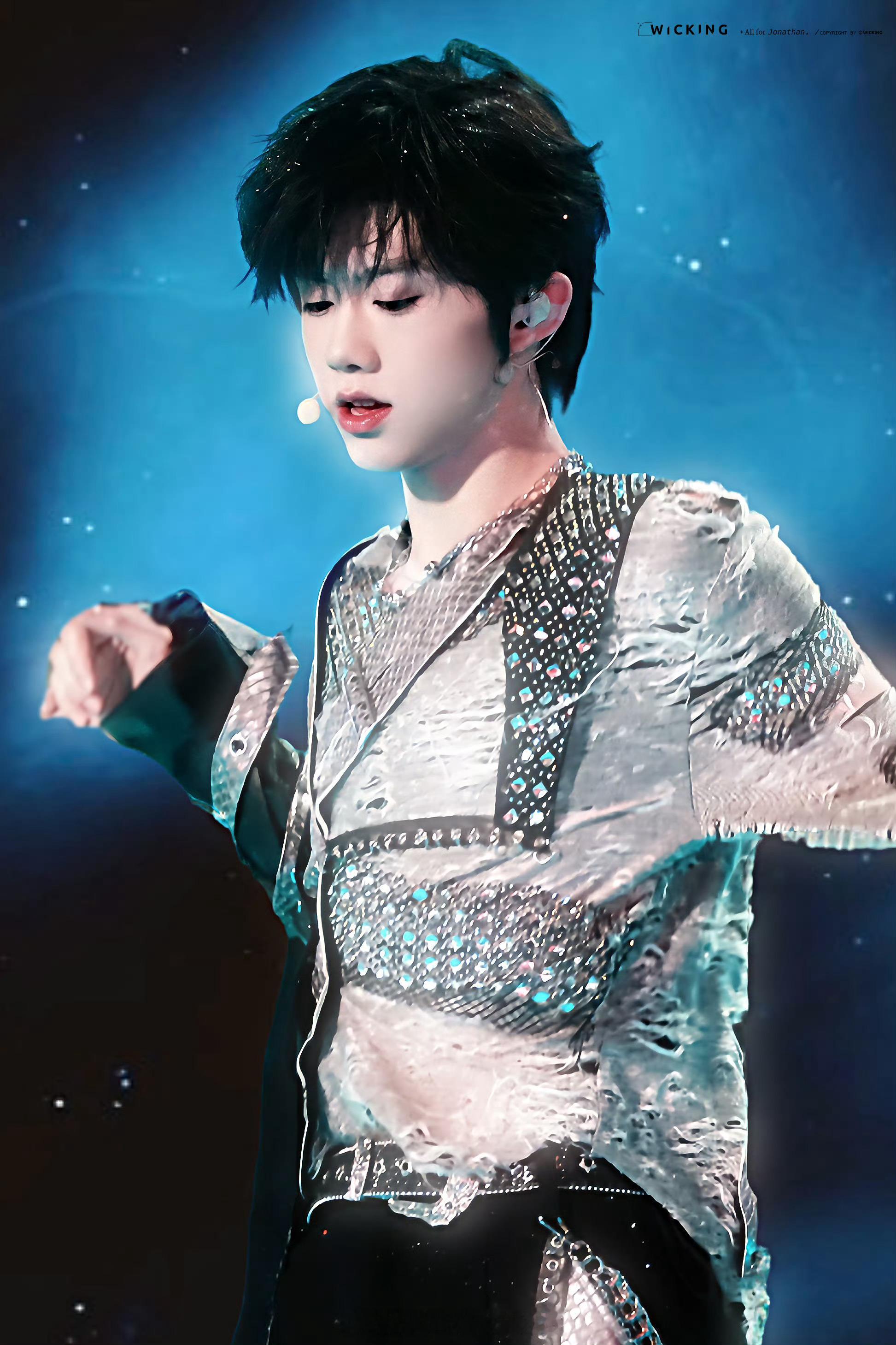 TF家族荣耀之战舞台关键词期待月底陈奕恒荣耀之战新舞台 