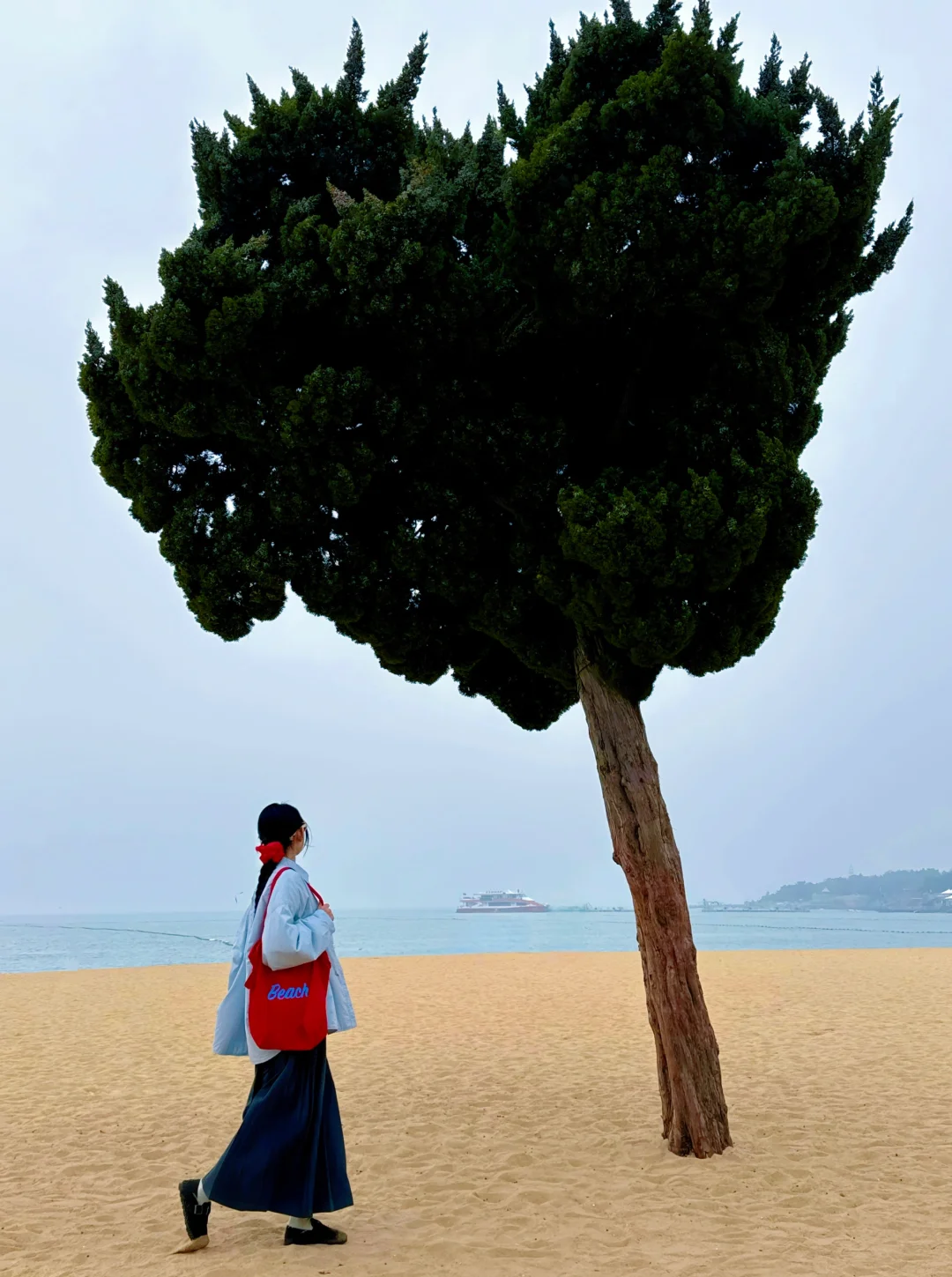 为了这⓰个机位📷怎么也要去一趟淡季的青岛