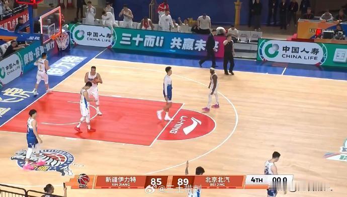 新疆主场不再是魔鬼主场！北京时隔9年再次攻陷新疆魔鬼主场，新疆实力下滑连续失守