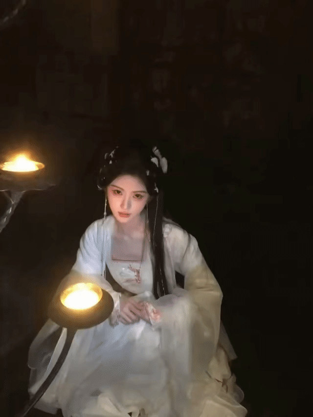 鞠婧祎万花世界姐姐天天开心 
