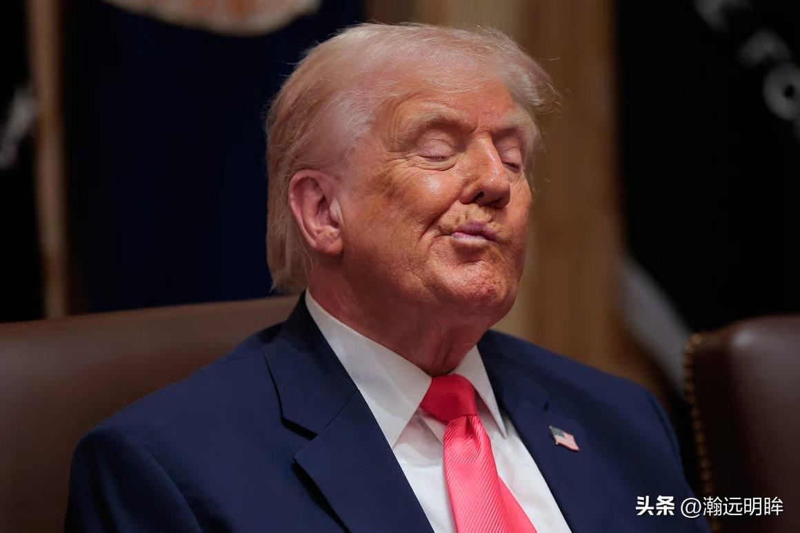 特朗普刚刚表示：“我们已采取军事行动，以消除残暴的伊朗政权带来的威胁。”
特朗普