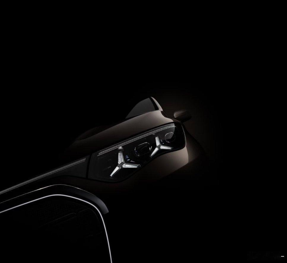 奔驰的纯电MPV VLE发布预告图还原了很多Vision V概念车的元素标志性的