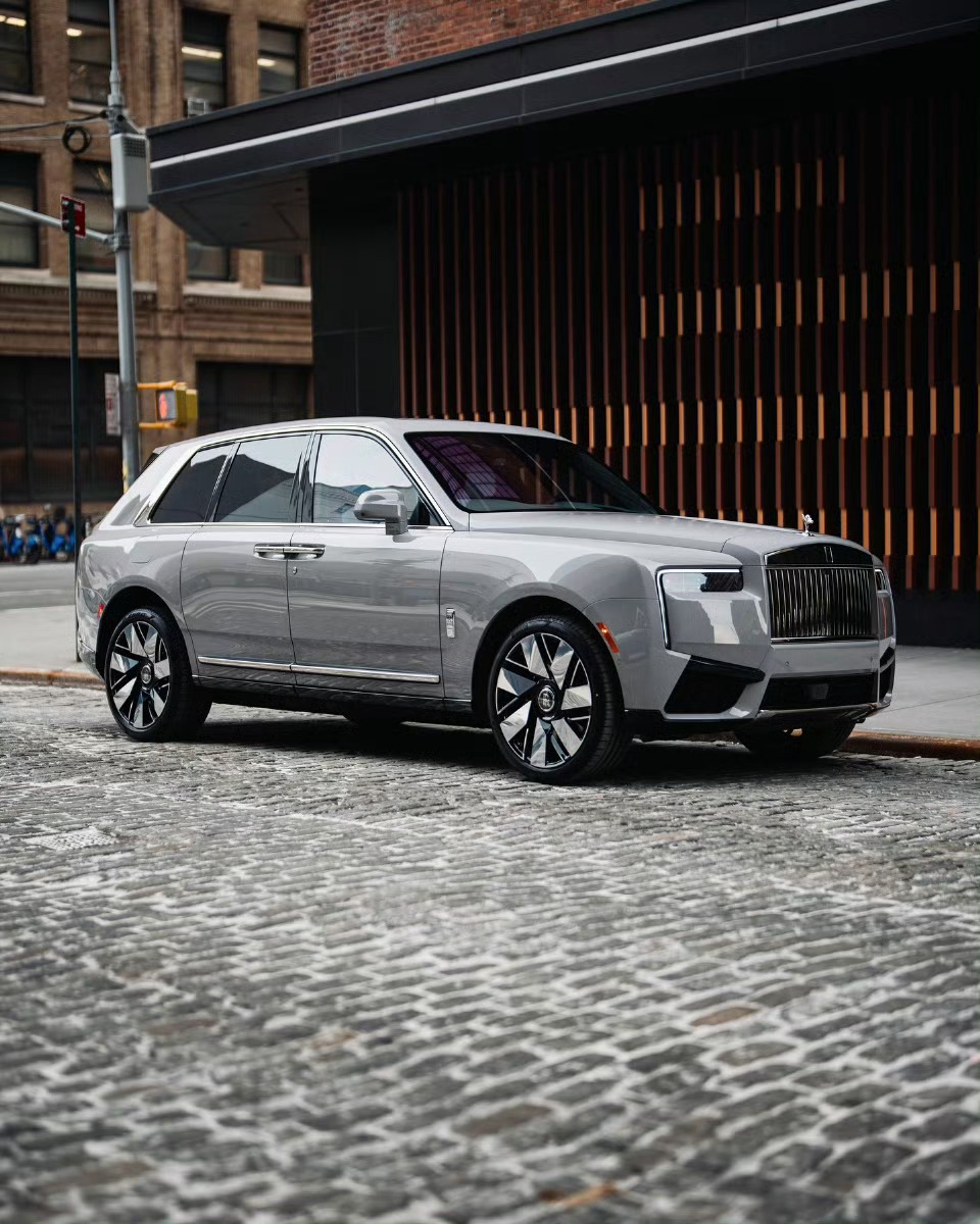 Rolls-Royce Cullinan ｜劳斯莱斯 