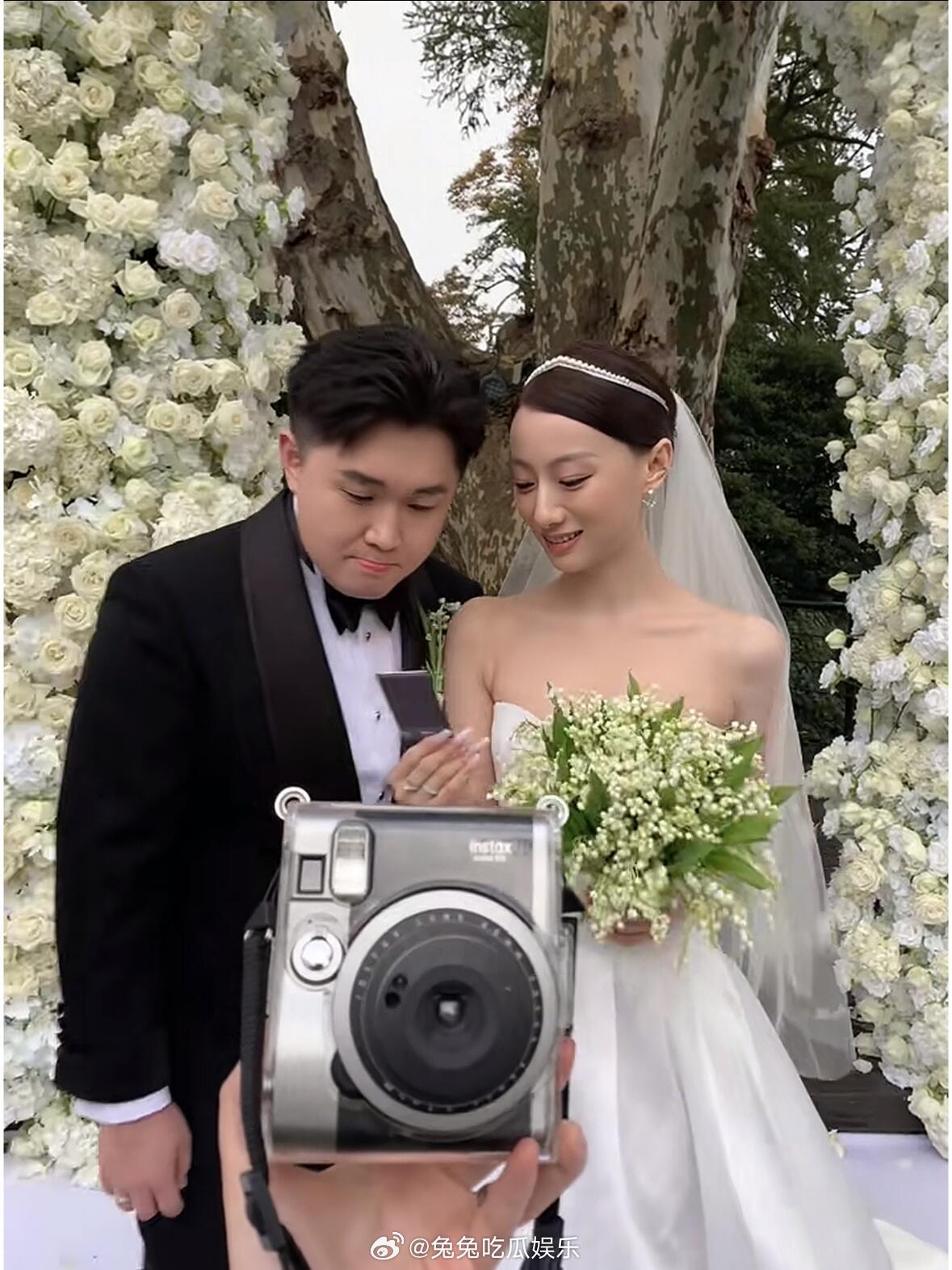 张百乔老婆回应离婚张百乔老婆回应离婚传闻张百乔与老婆因很久没同框被传离婚，对此张