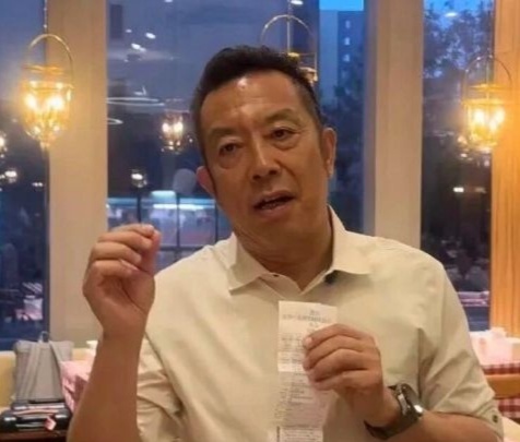 贾国龙称西贝今后将打明牌 人家罗永浩本来已经打算放过你不再追究了，结果你来一句“