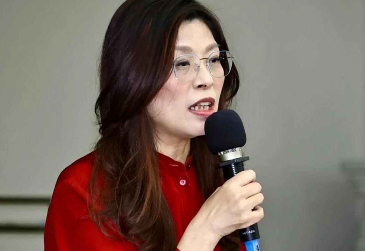 【郑丽文：特朗普若说反对“台独”合乎国民党立场】

在这次特朗普即将开启的访华过