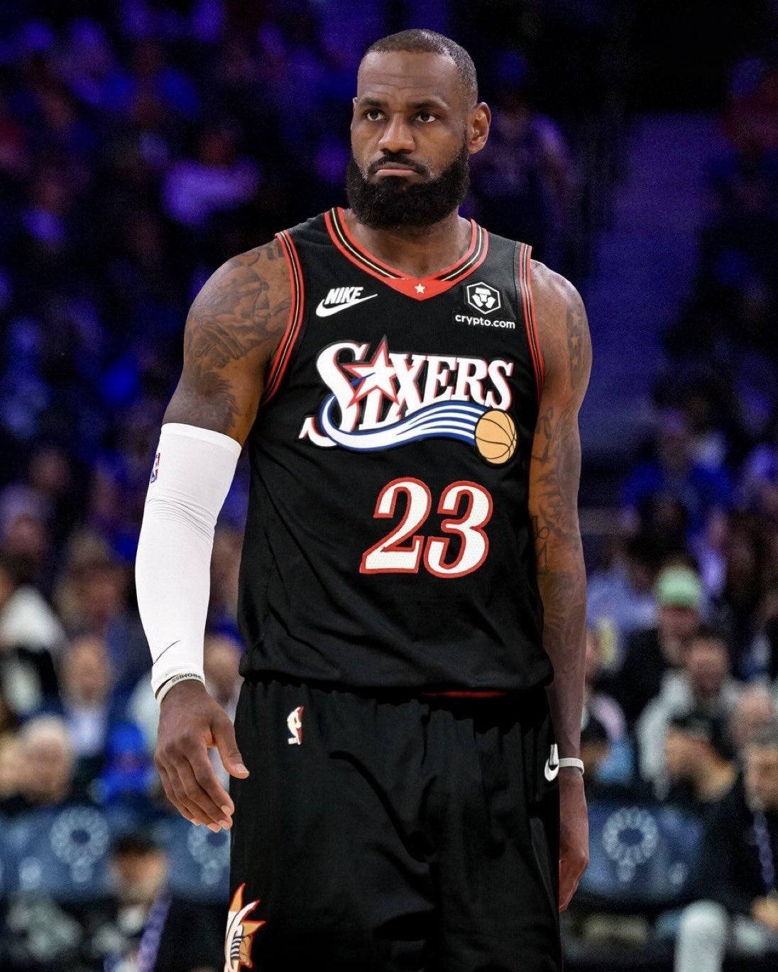 逝去的青春！2010年前的选秀球员仅剩15人未退役。
NBA即将进入2026-2
