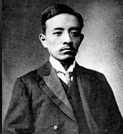 湖湘书生，为救国寻路——1882年，宋教仁生于湖南桃源。22岁投身革命，参与华兴