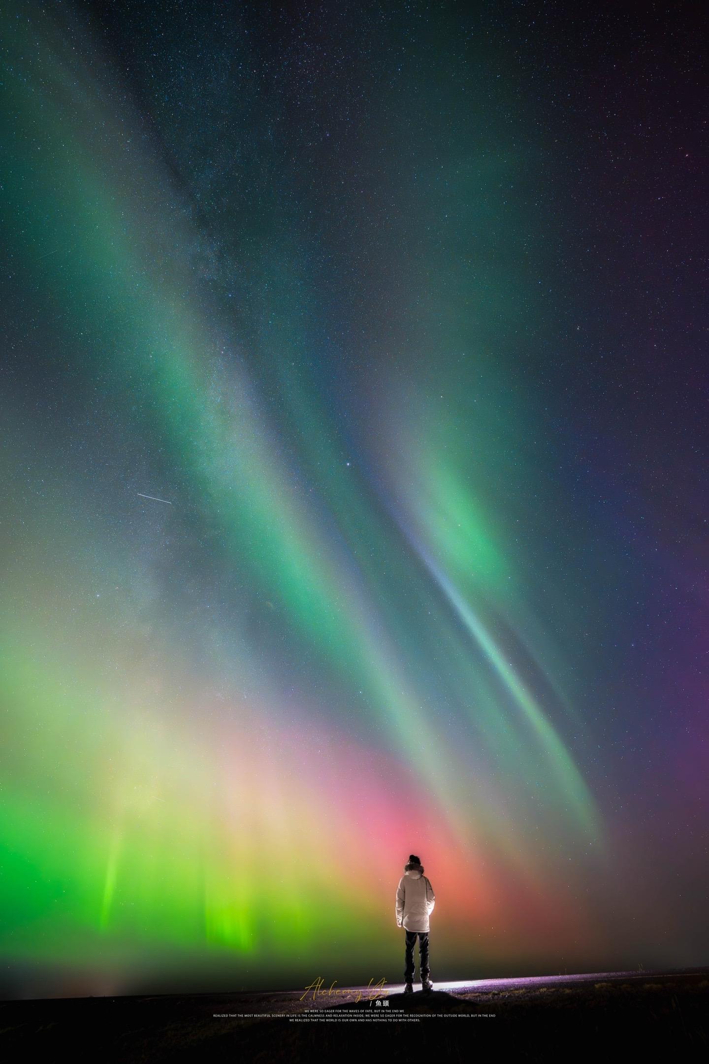 我不允许你们去冰岛还不知道怎么拍！ 总说被世界遗忘的地方叫做冰岛🇮?...