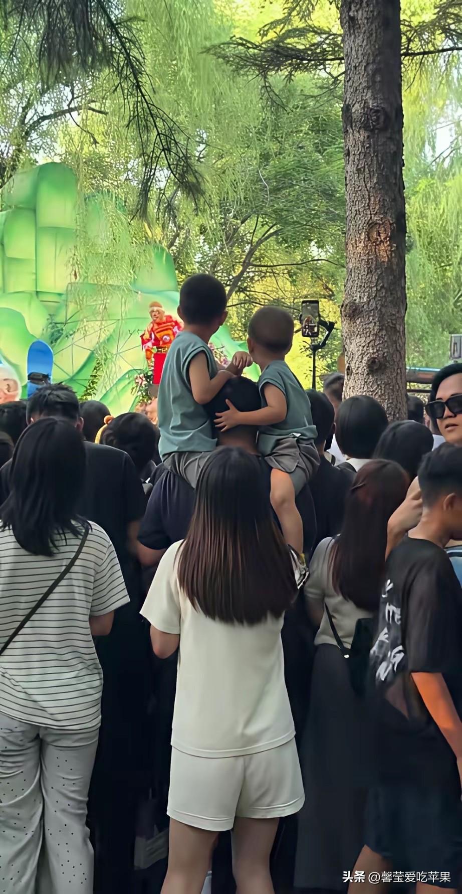 不得不说，这是年度最温馨的一幕，没有之一！