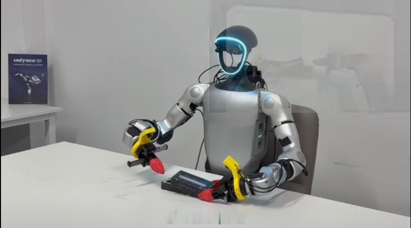 宇树科技开源 UnifoLM-WMA-0。UnifoLM-WMA-0 是宇树科技