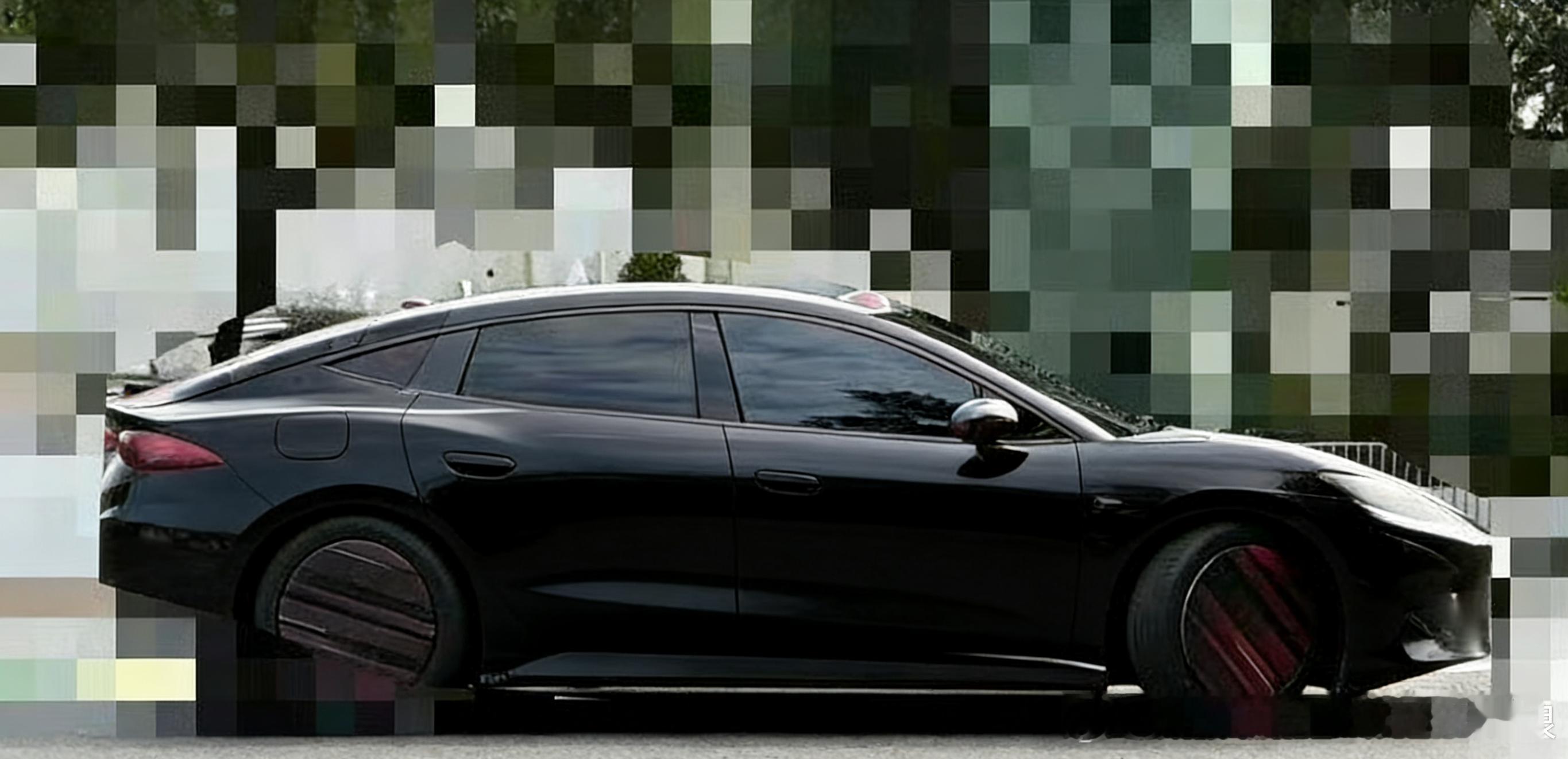 方程豹第二款轿车谍照曝光，同时坐实了轿车系列命名:镁。名字藏狠活：“镁”=比亚迪