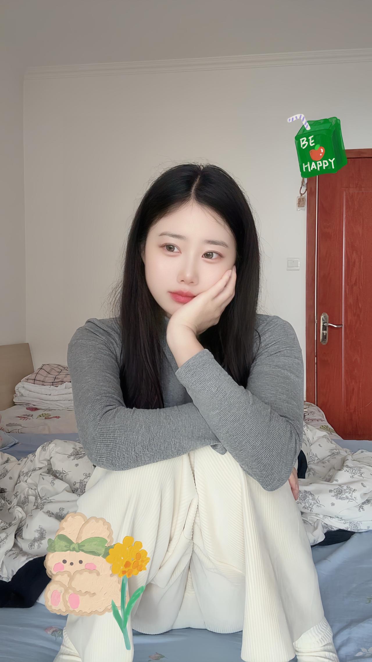 你去找黑丝吧 我脱了牛仔裤有棉裤居家 日系减龄穿搭 干净简洁穿搭 慵懒风感穿搭