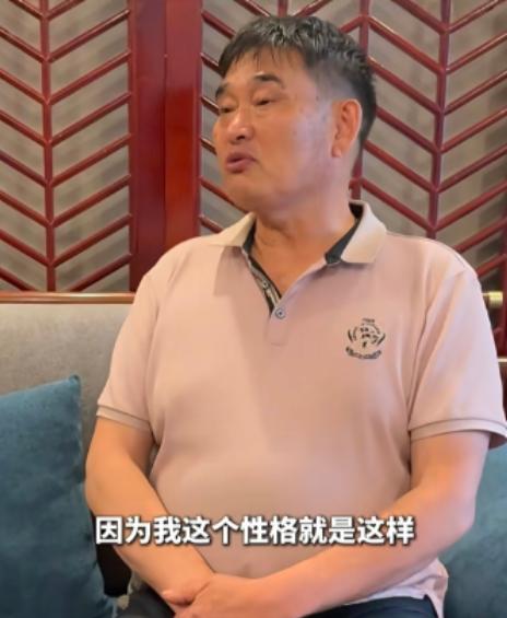 朱之文的坦诚：“说实话，我早就不缺钱了。”记者追问：“既然不差钱，为什么还要天天