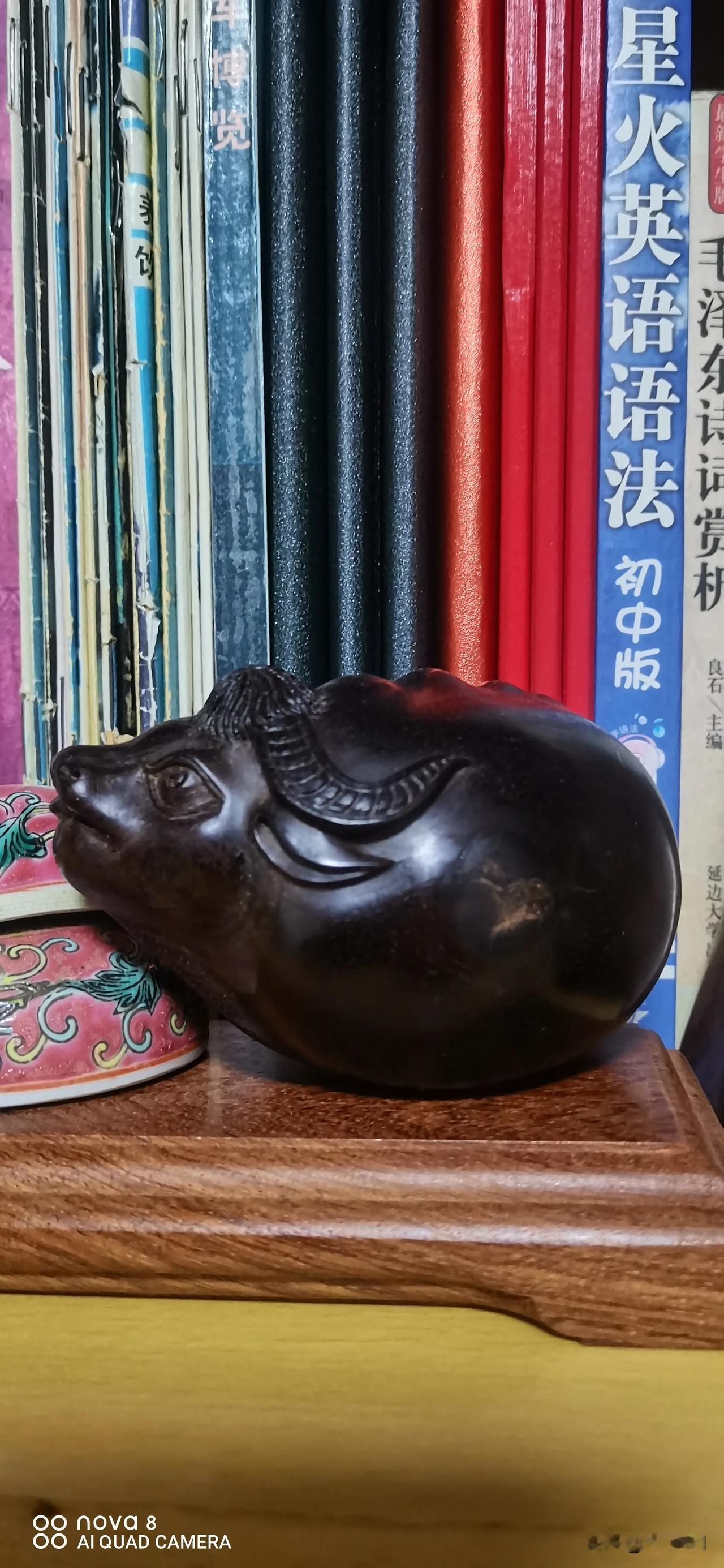 紫檀雕件
紫檀雕花老料 案头艺术品 弘扬手工木雕 老雕刻工艺 货木工艺品