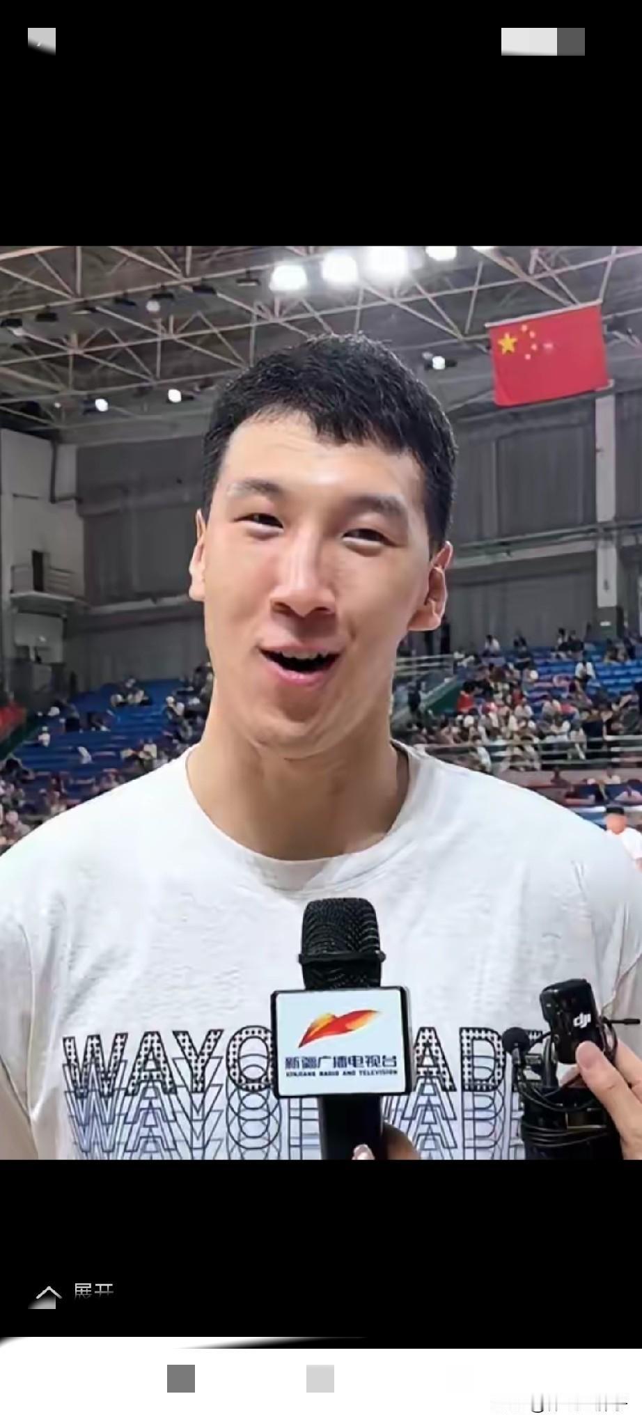 河北娃杜润旺不能说是忘了本，但是也没有回河北，没有想回去振兴河北篮球的意思。憨乎