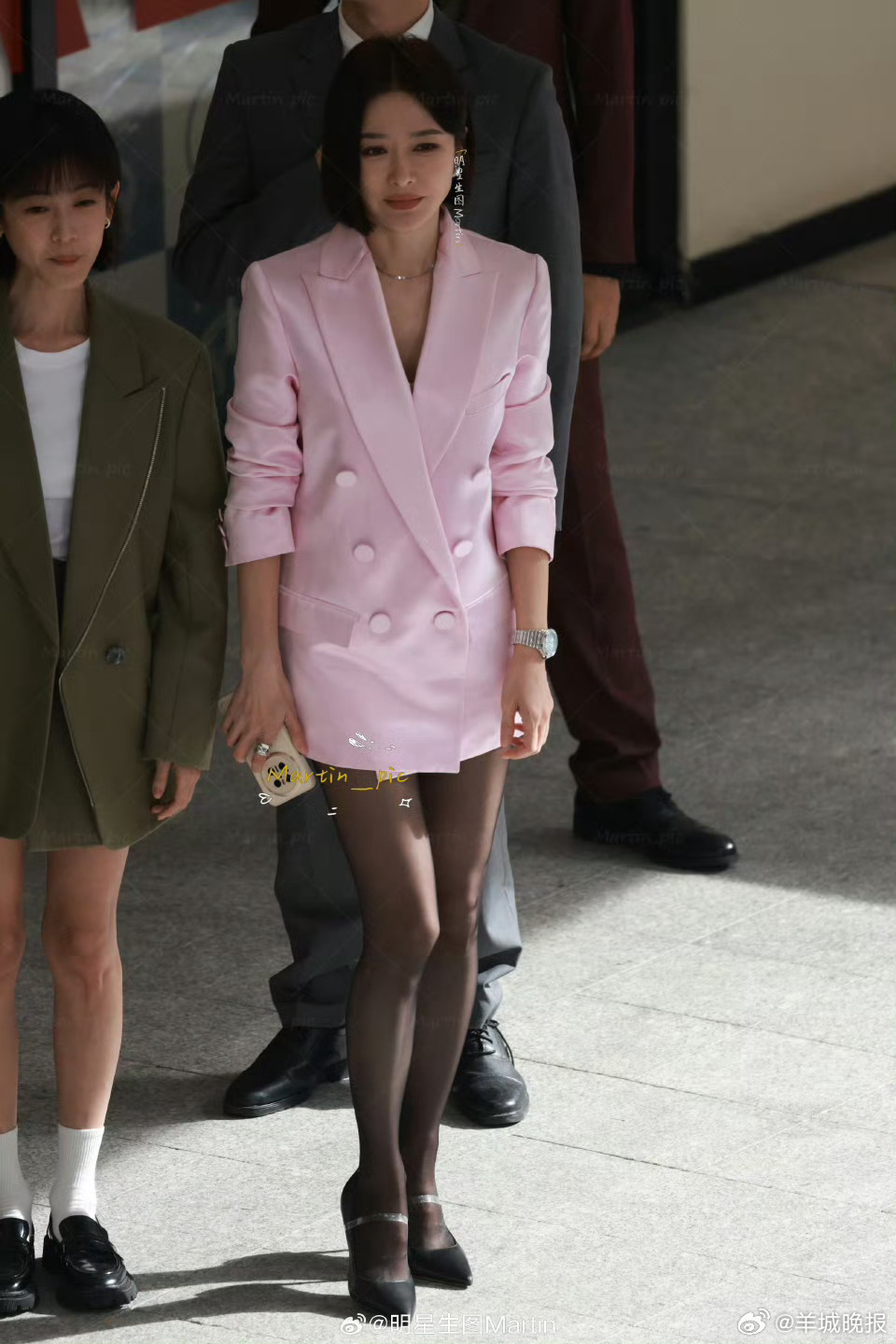 【谁的西装造型最飒爽】西装，以剪裁为韵，以面料为律。谁的西装造型在你心中是TOP