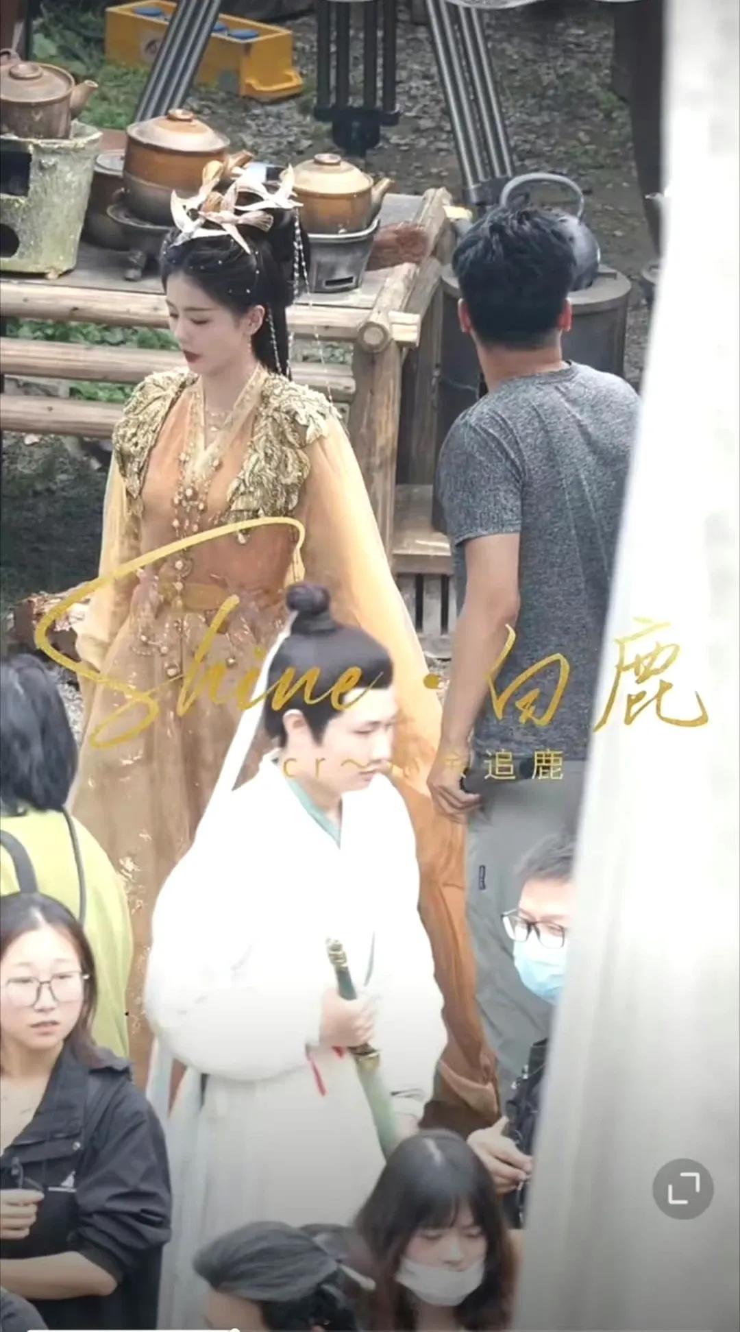 白鹿，曾舜晞《临江仙》新皮肤，近期仙侠白发造型会不会太多了[允悲] ​​​