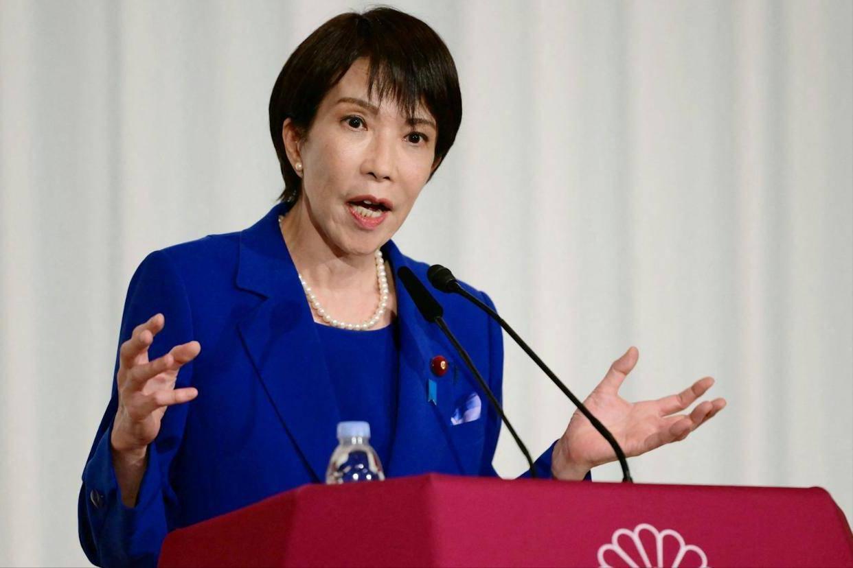 日本近期在亚太地缘棋局中上蹿下跳，试图拼凑排他性的“小圈子”来围堵中国。
 
然