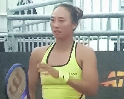 郑钦文2-0力克布克沙，强势挺进罗马站32强
       北京时间5月7日下午