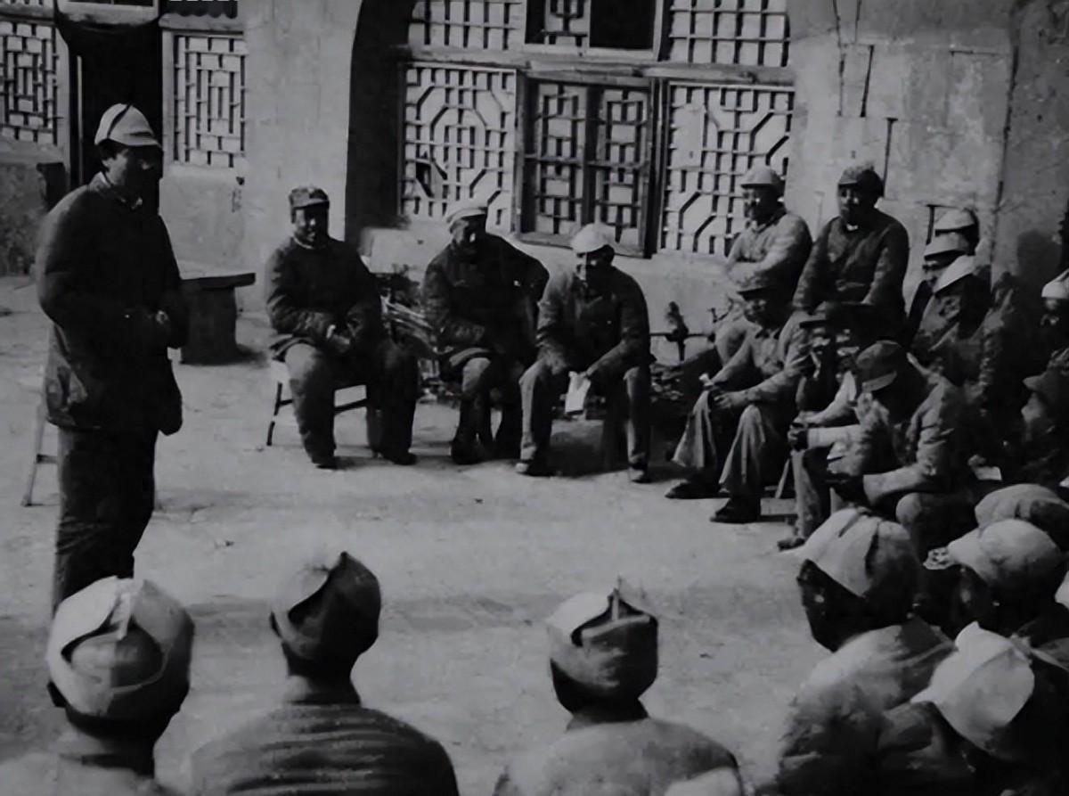 1937年韩伟返回延安，毛主席责怪：我等了你半年，为什么不来看我

“亚楼同志，