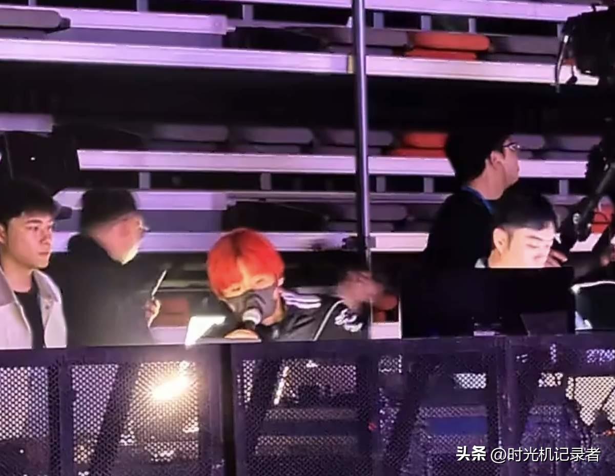 咱就说杨丞琳能够嫁给李荣浩真是幸运，口无遮拦不说，杨丞琳还不要孩子，李荣浩就眼巴