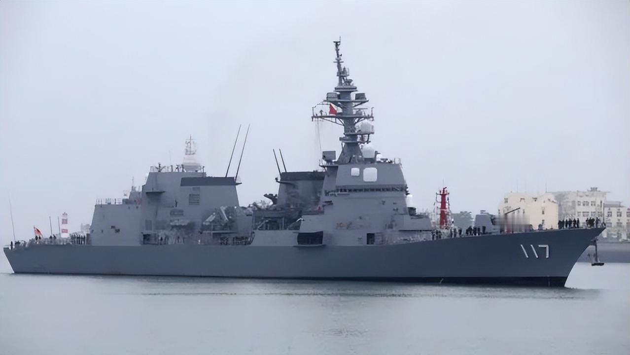日本一艘护卫舰去年以技术原因闯入中国领海，中国解放军多次提醒无果，面对如此挑衅，