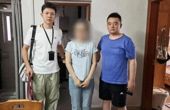 有人问：查个明星行程至于判刑吗？乐山这案子告诉你，50条就够入罪。林某某团伙弄了