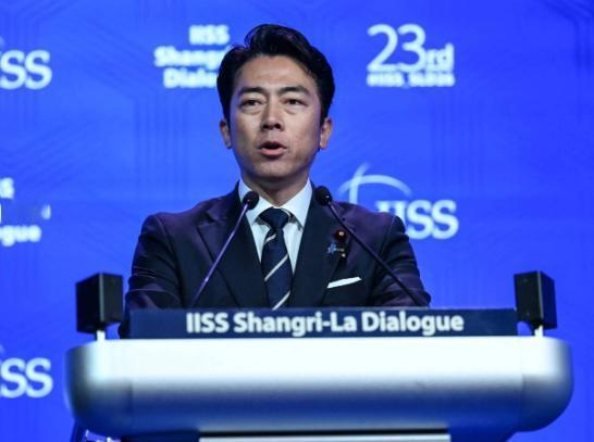 倒打一耙！日本防卫大臣公然喊冤：我们没有核武器，凭什么说我们是新军国主义？5月3