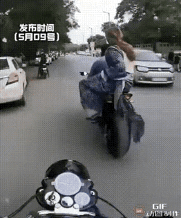 有的人就是不配对他那么好。
以为她会觉得你在害她。