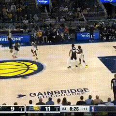 震惊！炸裂！恐怖如斯。
文班亚马这身体素质天赋，就算是放眼NBA历史，也是相当炸