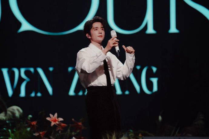张新成唱了孤光张新成唱了南部档案片尾曲 等了这么久的孤光现场终于听到了！张新成你