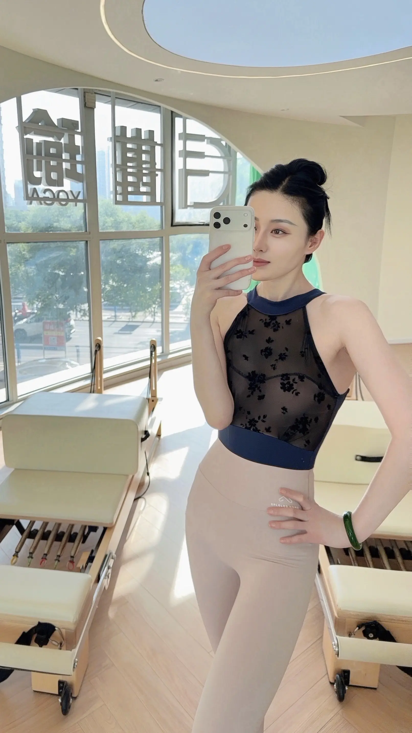 人生短暂把自己活得明白些追求你心中最好的版本。