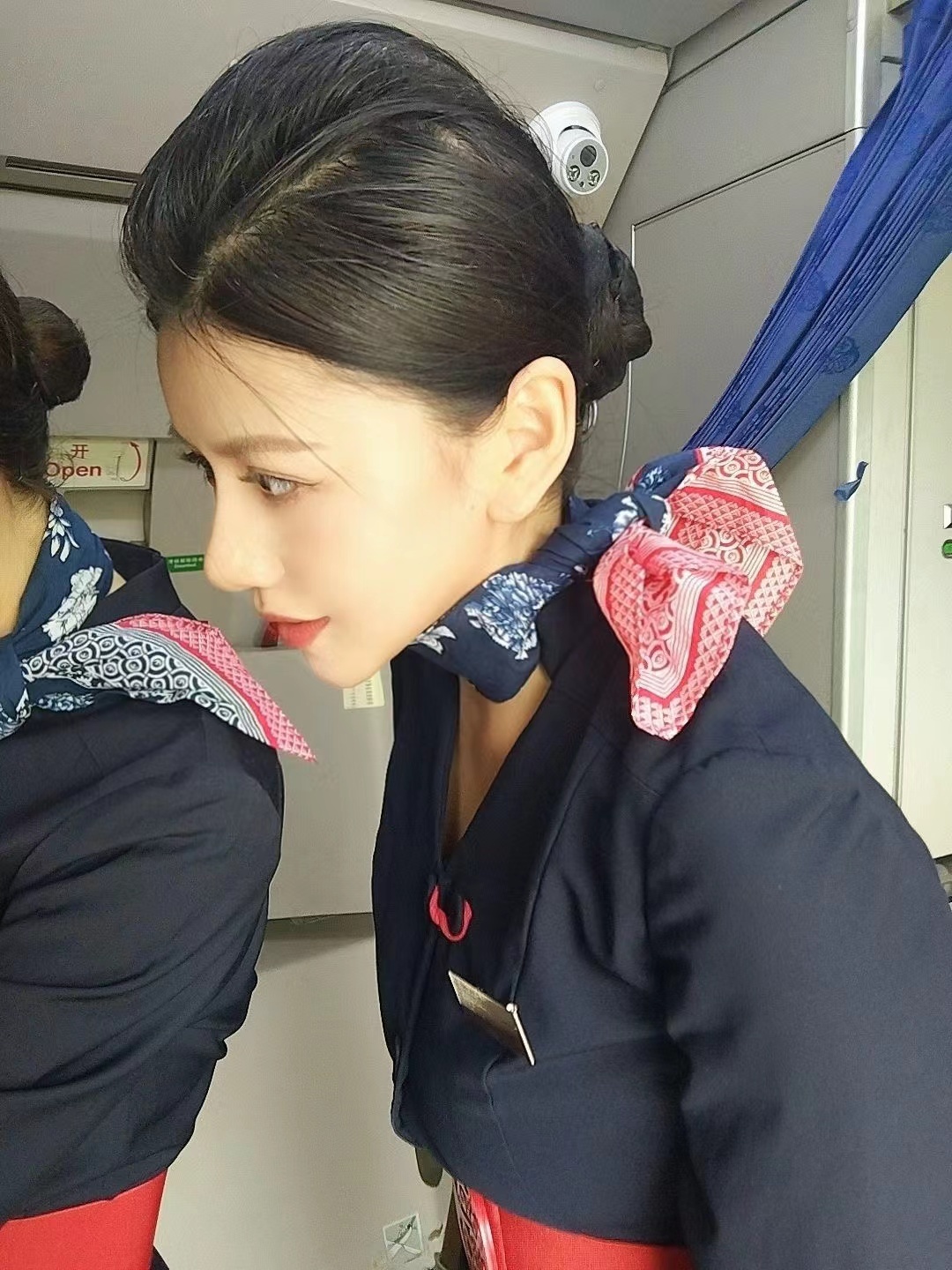 在上海东航空姐 ​​​