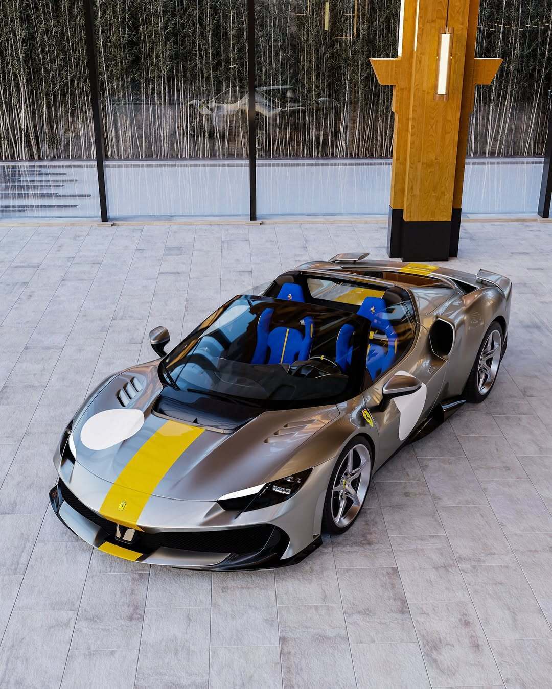 【披着灰袍的猛兽—法拉利296 Speciale Aperta】当这身独家战袍落