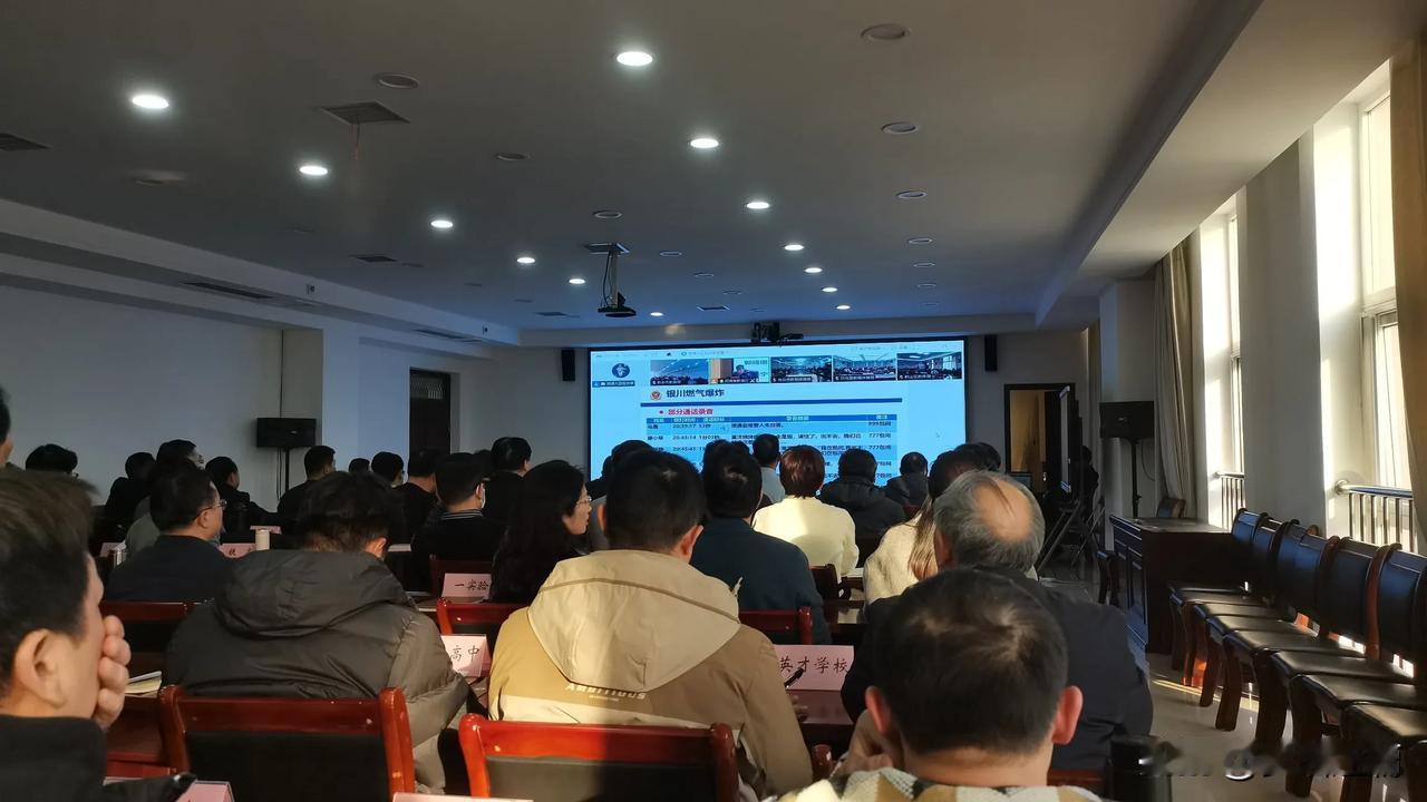 为什么要学习？大海不缺一滴水，森林不缺一棵树，平台不缺一个人！但是你的家族缺少一