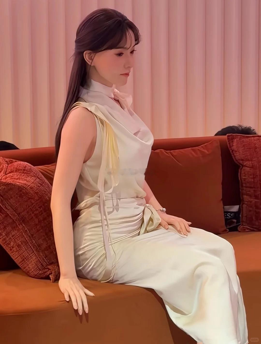 99万元机器人伴侣续航撑不过一晚优必选陪伴机器人被吐槽货不对版一个晚上的续航不短