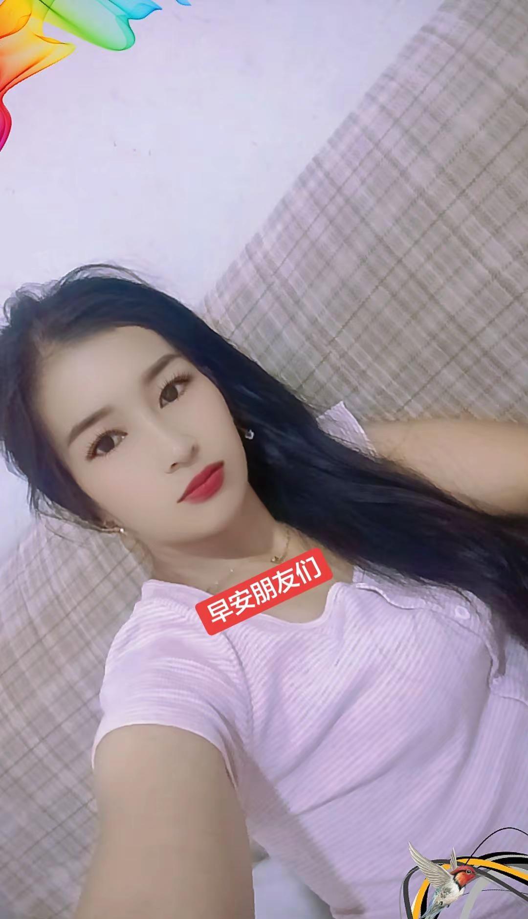 其实我想要的是一个全心全意对我好的人！老天又给我开了个玩笑，我的满心期待到最后终