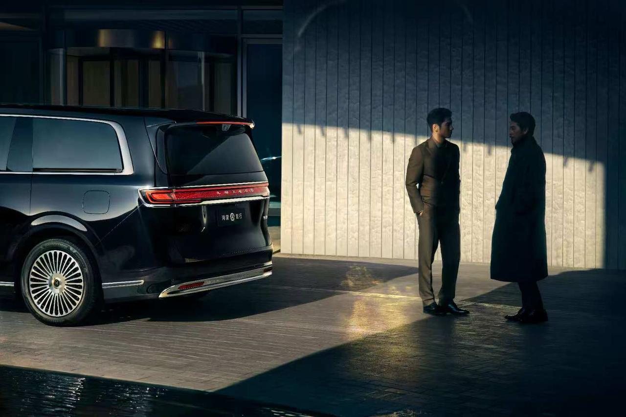 安全无小事！鸿蒙智行发布智界V9白车身结构，打造家庭出行安全首选！

MPV作为