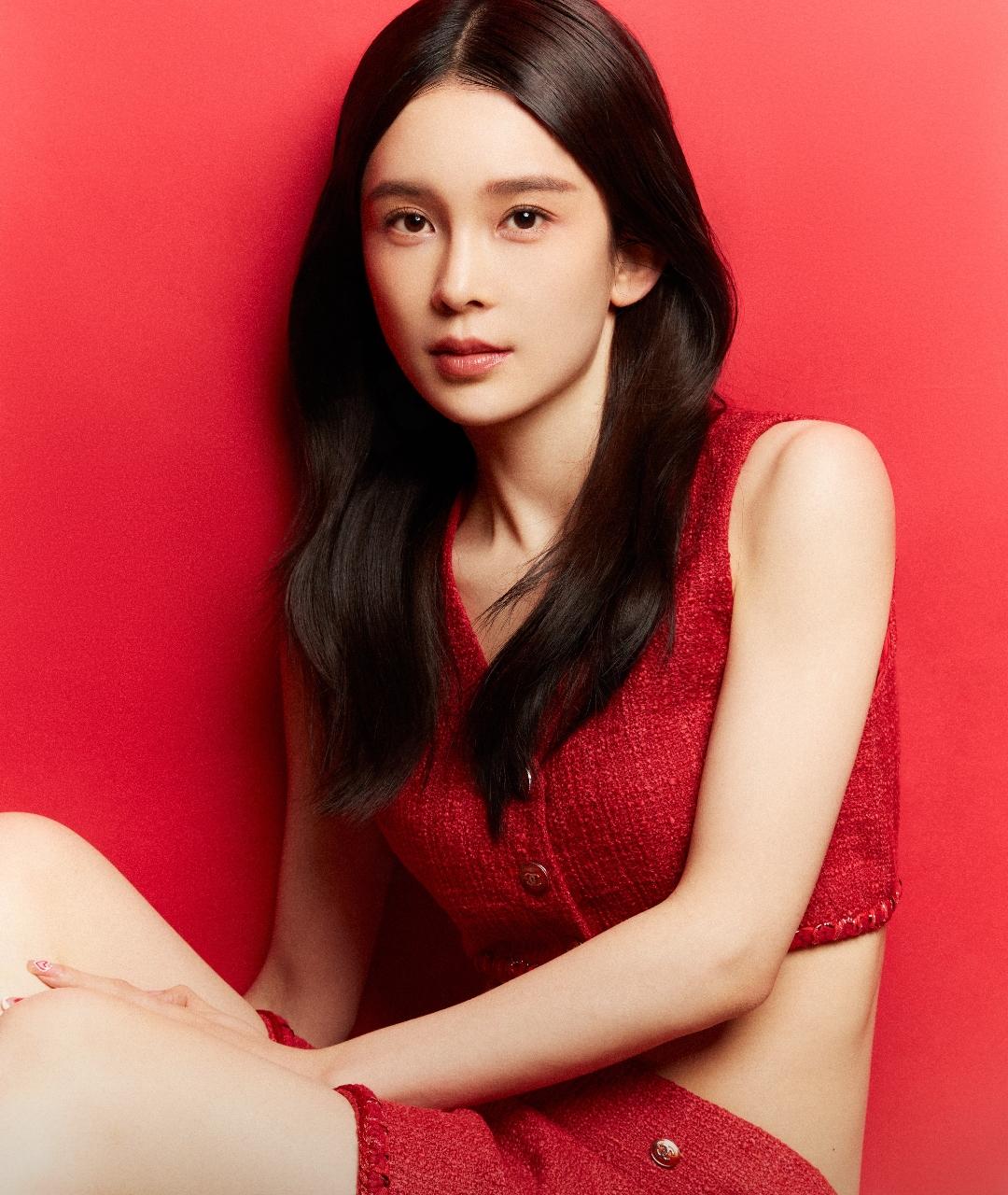 蒋毅妻子发文：真心成家的人反倒小心翼翼不敢公开，虚假演绎却能大肆营销，我很快就不