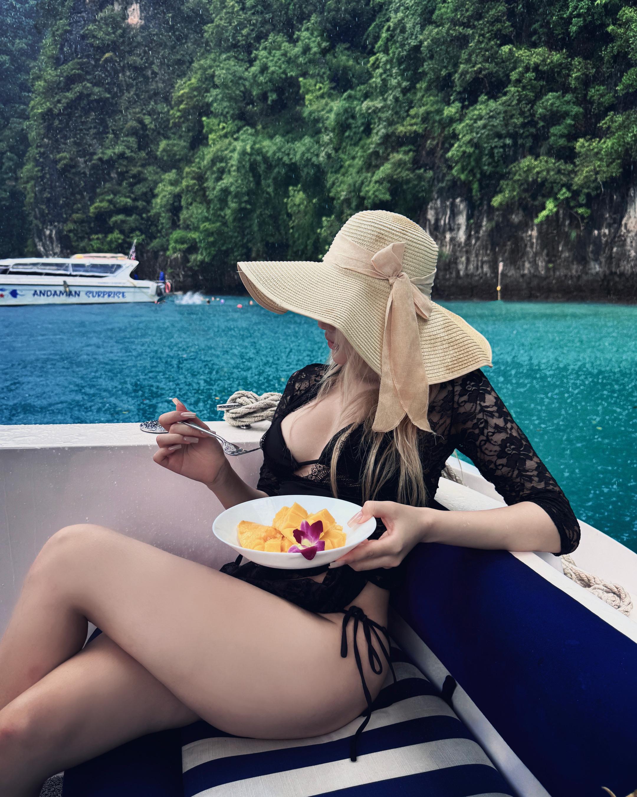 老娘与海。