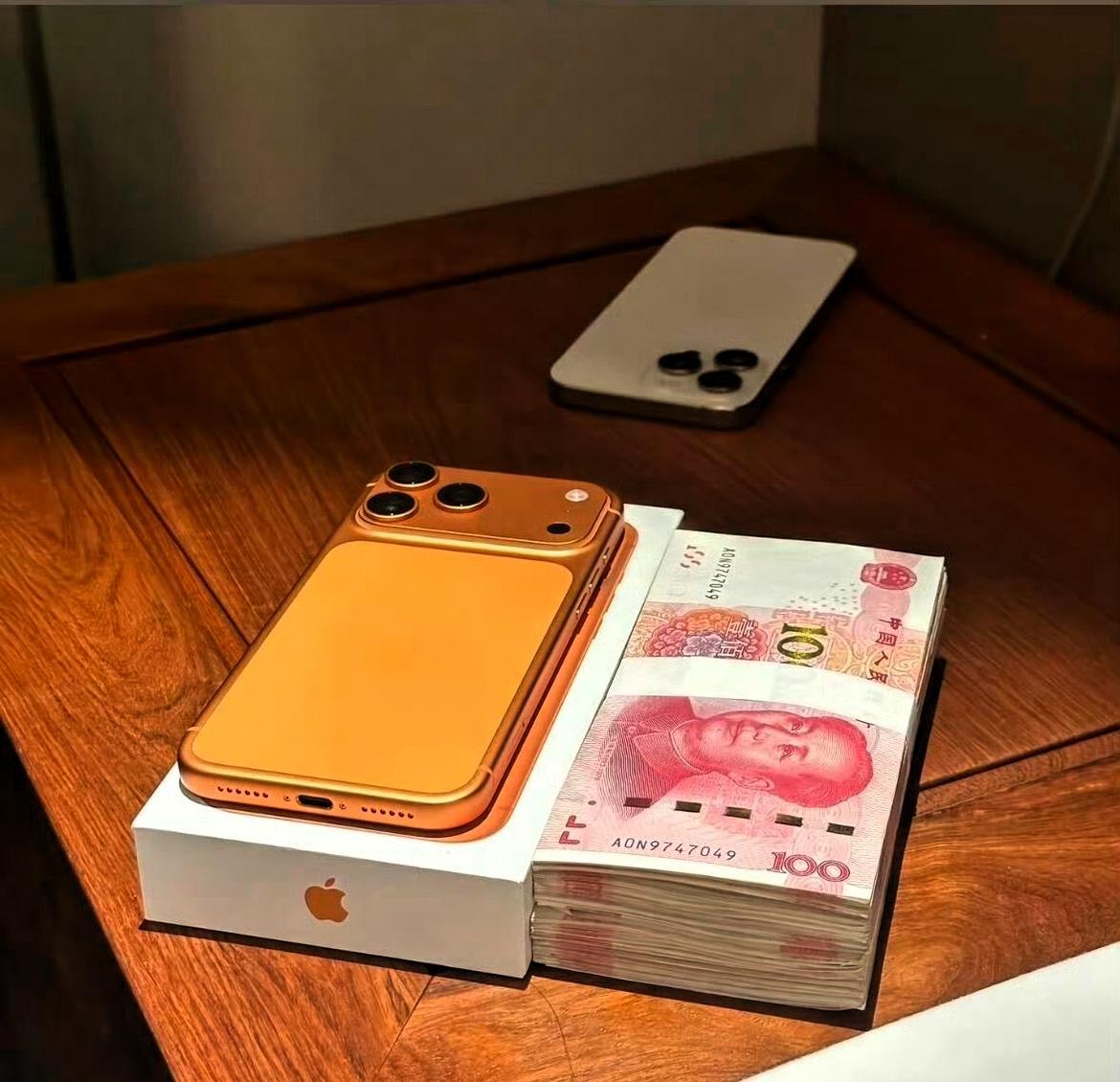 静下来想想，是不是电子支付让我们忘记了现金的厚度啦！

指尖在冷光屏上轻触，数字