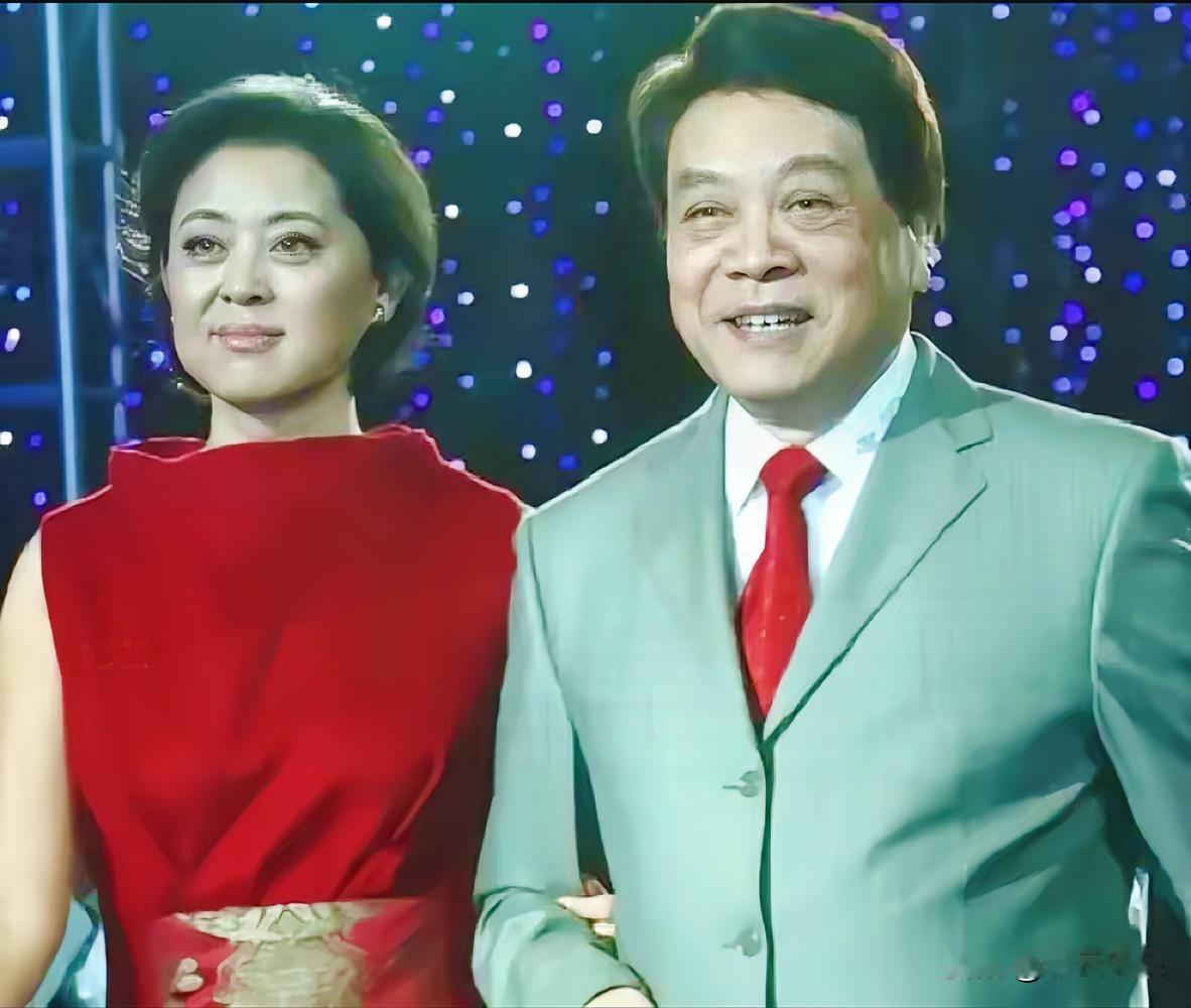 赵忠祥病重托孤倪萍，半生交情道尽人间冷暖

翻看赵忠祥一家的过往琐事，没有轰轰烈