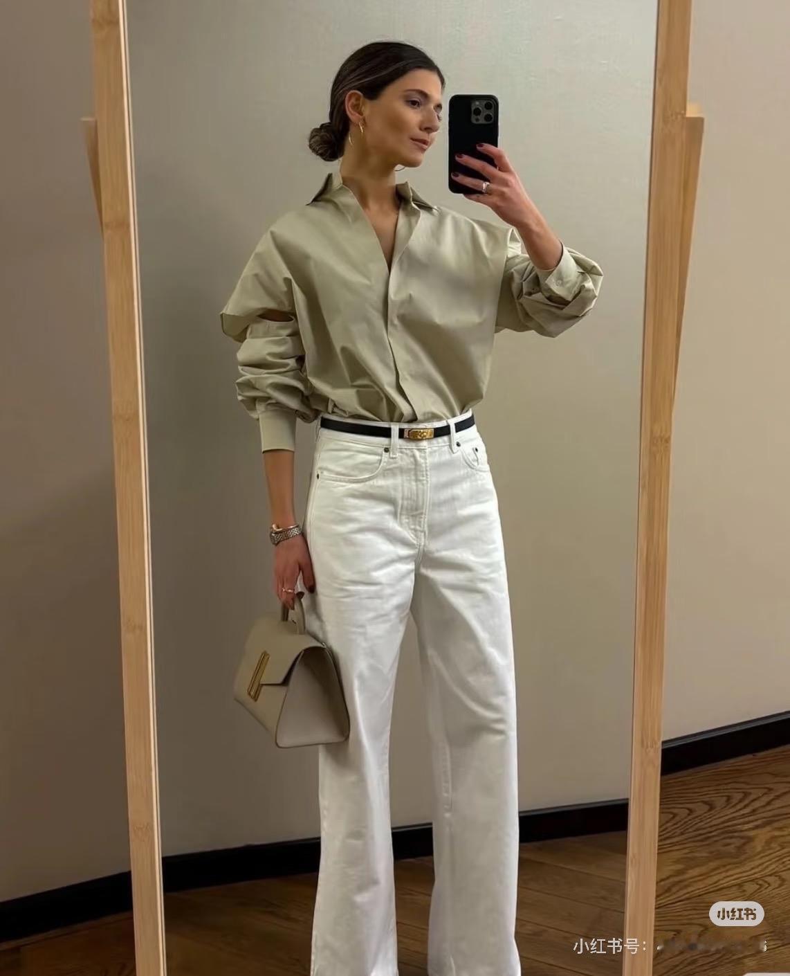 白牛仔穿搭｜跟着ins博主学穿搭，简单又高级