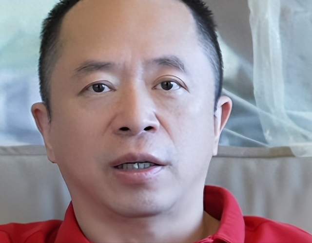 身价再高又怎样？周鸿祎3米高坠下受伤，这件事给企业家上了一课