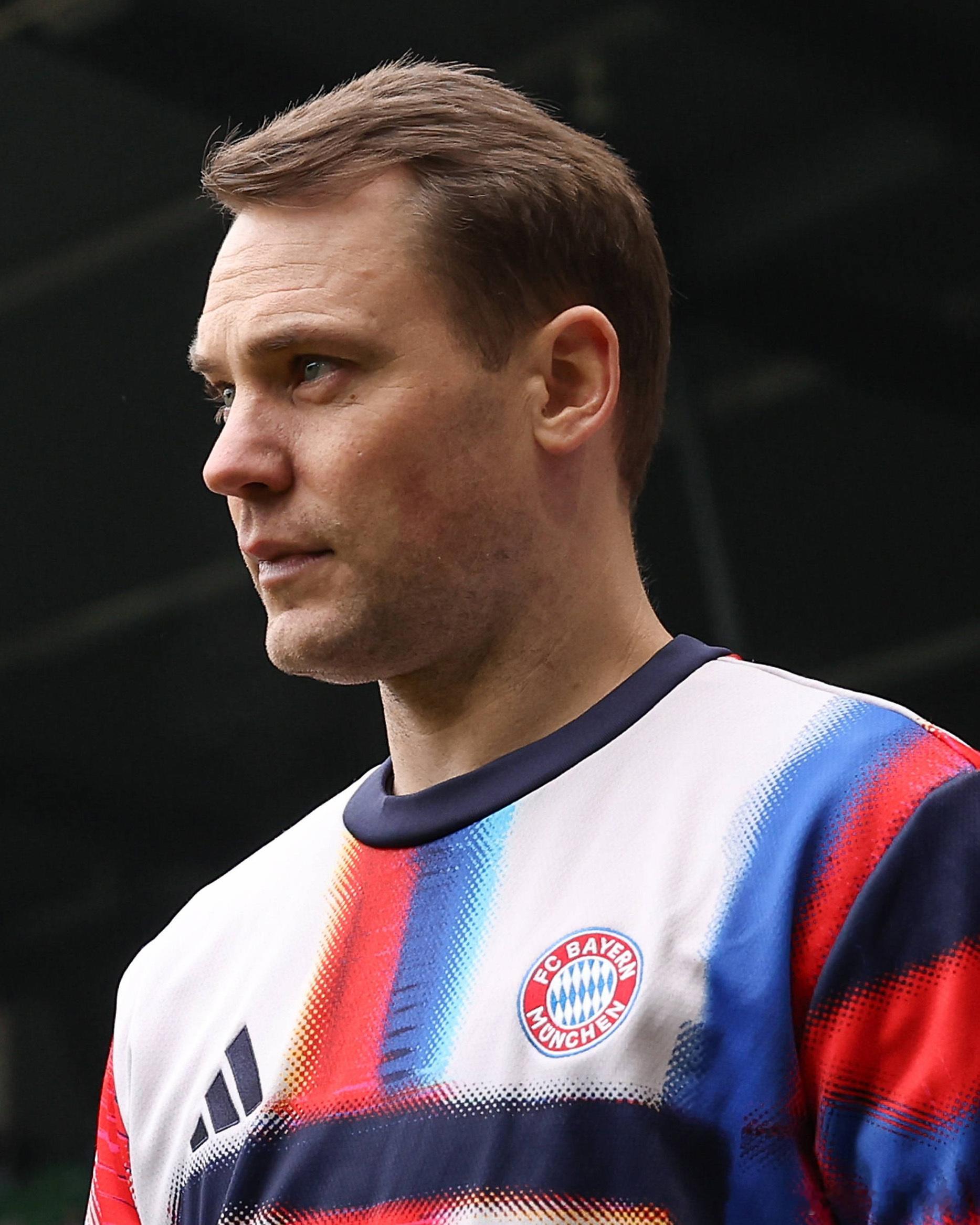 ℹ️拜仁官方宣佈：曼努埃爾·諾伊爾暫時缺陣❗昨天德甲聯賽客場對雲達不萊梅的比賽中