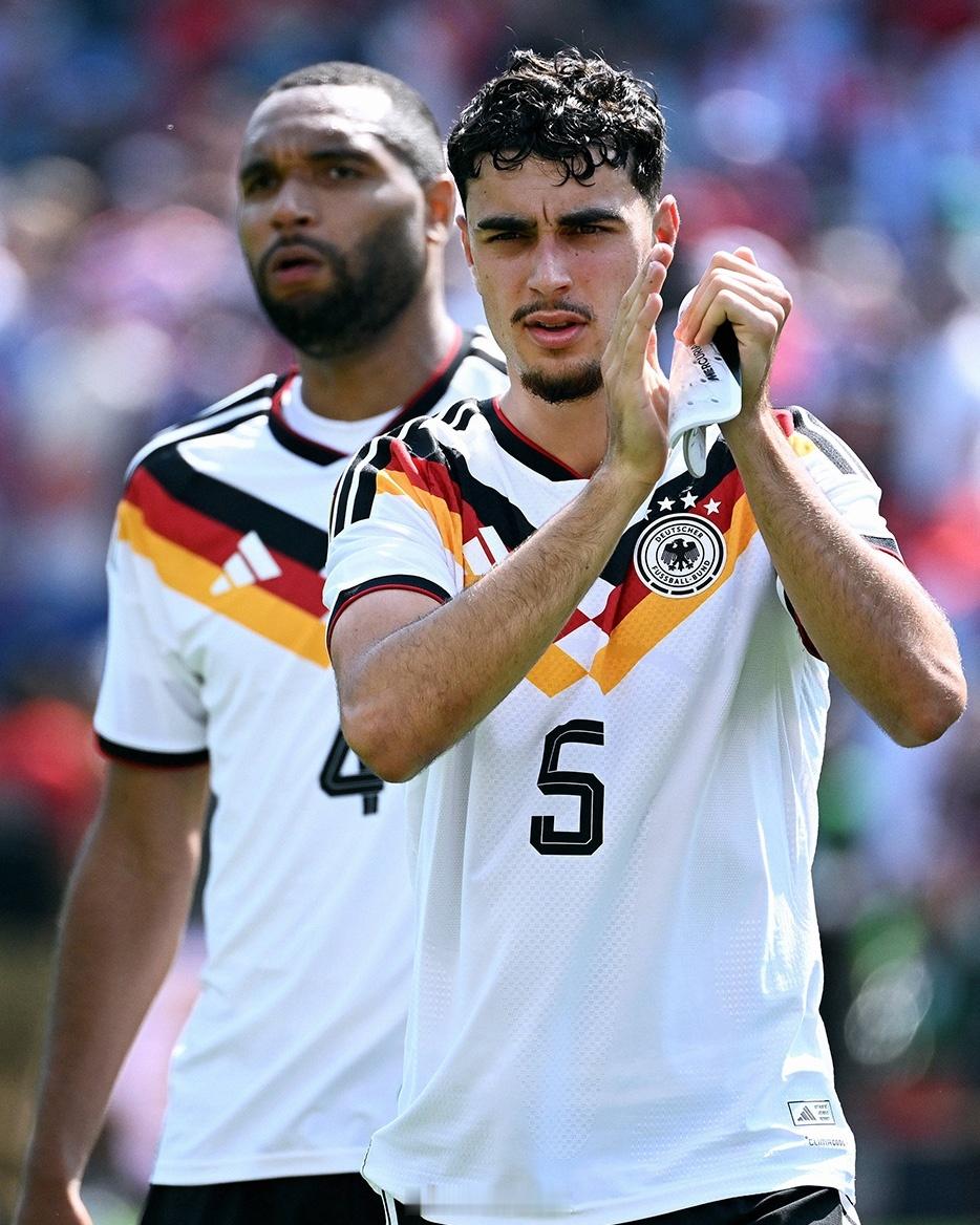 【德国队世界杯热身赛告捷🇩🇪】德国2-1击败美国，世界杯前最后一场热身赛拿下