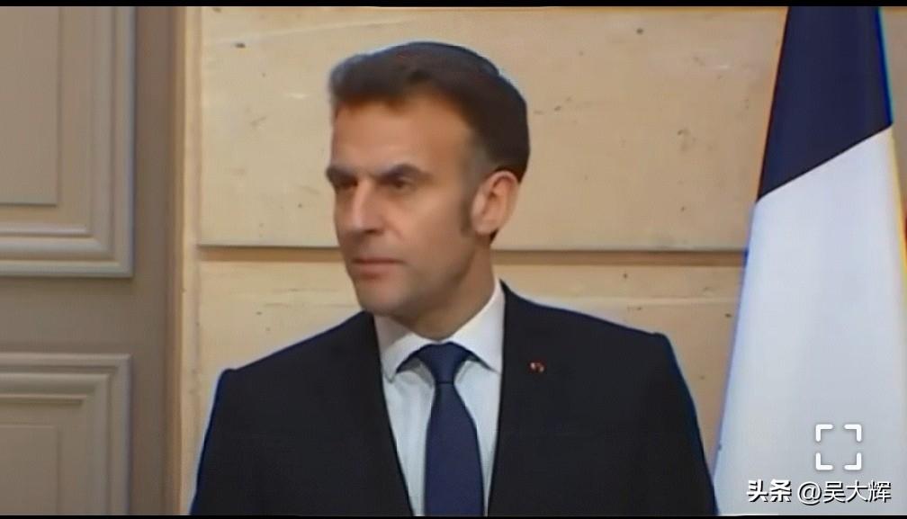 马克龙：“俄罗斯指望能获得喘息之机，这是错误的”
 
“任何事情都不会让我们放弃