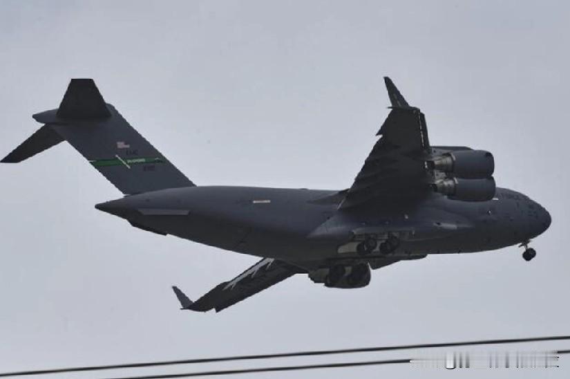 伊朗法医负责人说，在伊朗与以色列和美国的战争中，至少有 3375 人丧生。
迪拜