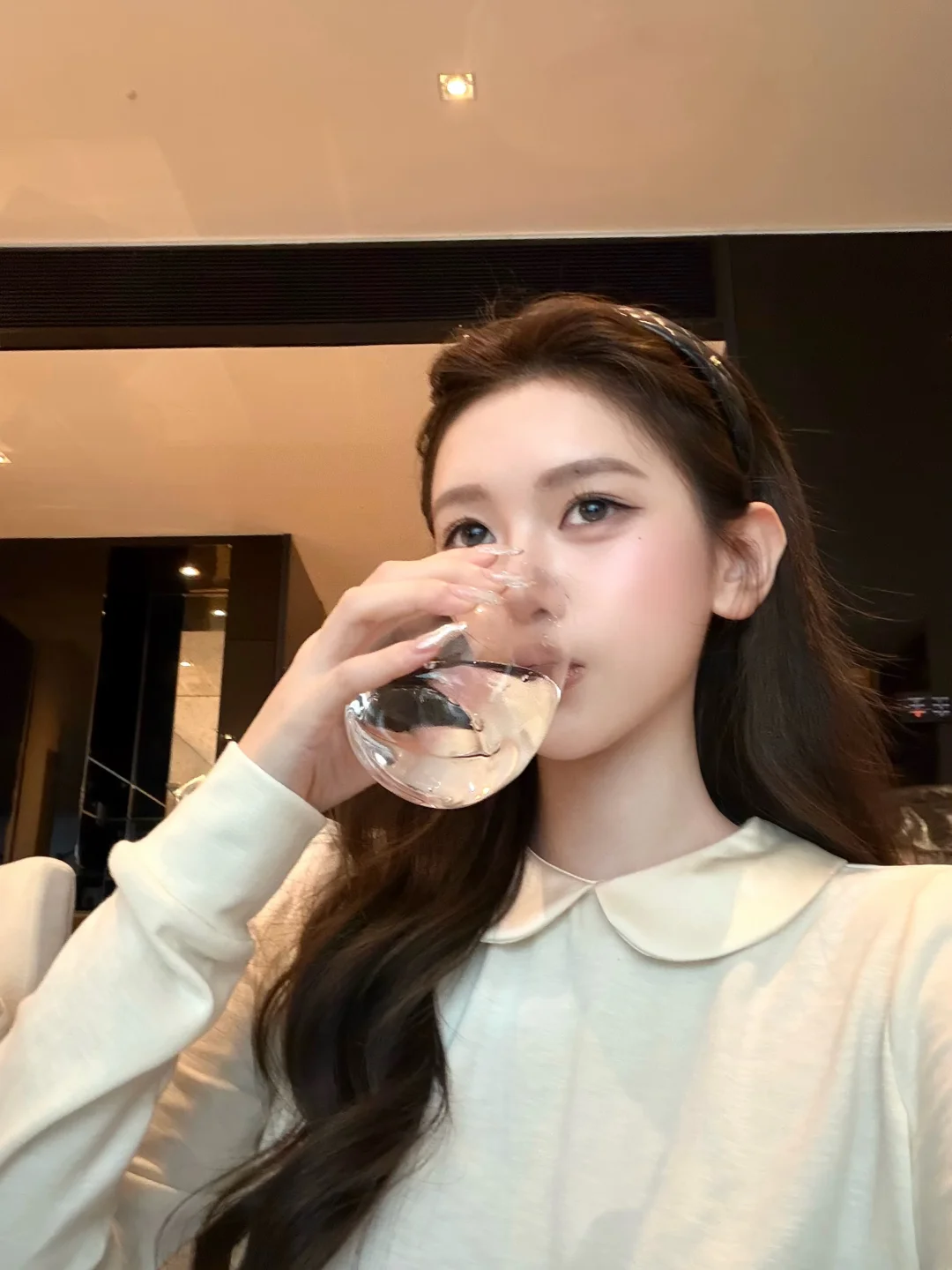 ♡₊˚ 🦢・₊ ♪